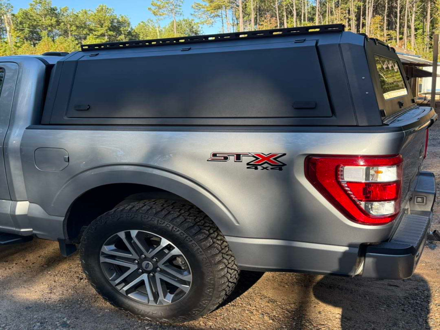 Pickup Bed Cover 4x4 Offroad Truck Canopy for Dodge Isuzu Tundra NP300 F150 001